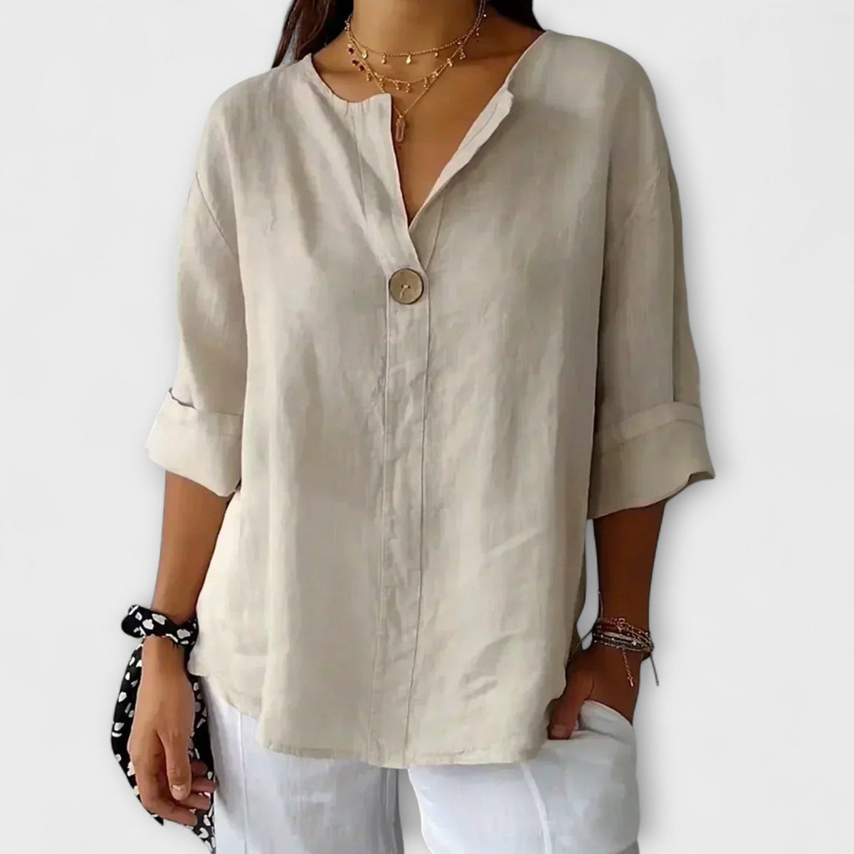 Seretha – Stylish Blouse with V-Neck