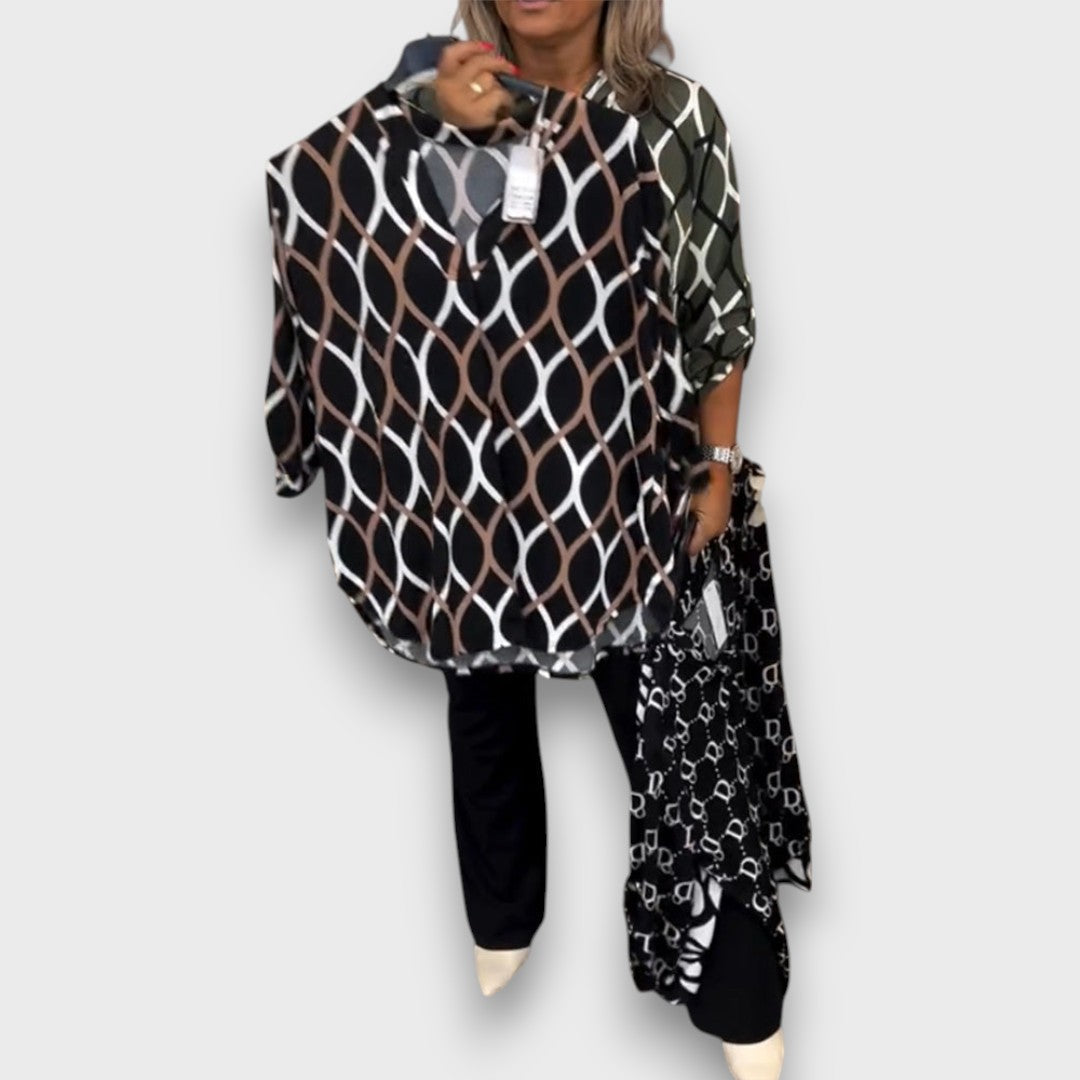 Sarelle – Blouse with Elegant Pattern