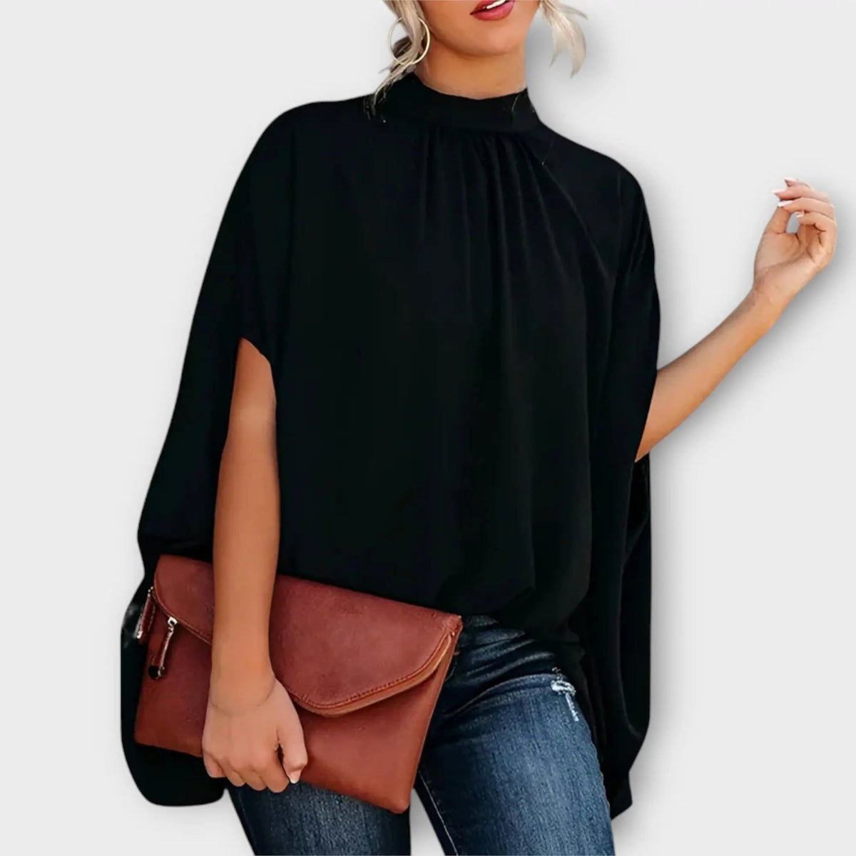 Jacqueli – Elegant Blouse for the Evening