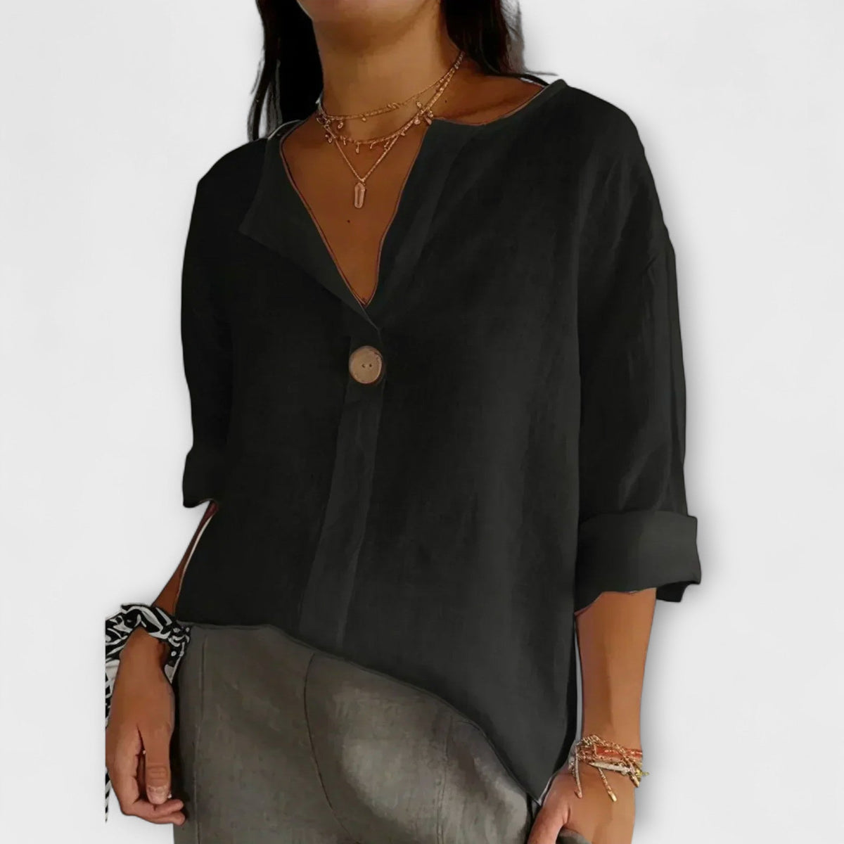 Seretha – Stylish Blouse with V-Neck
