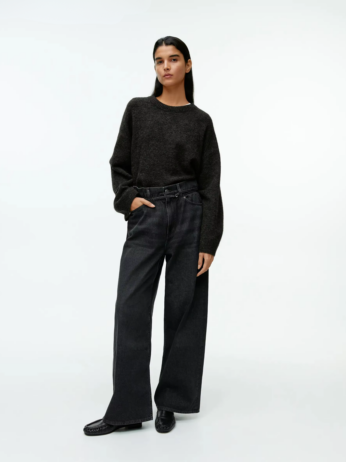Kyrisse – Minimalist sweater