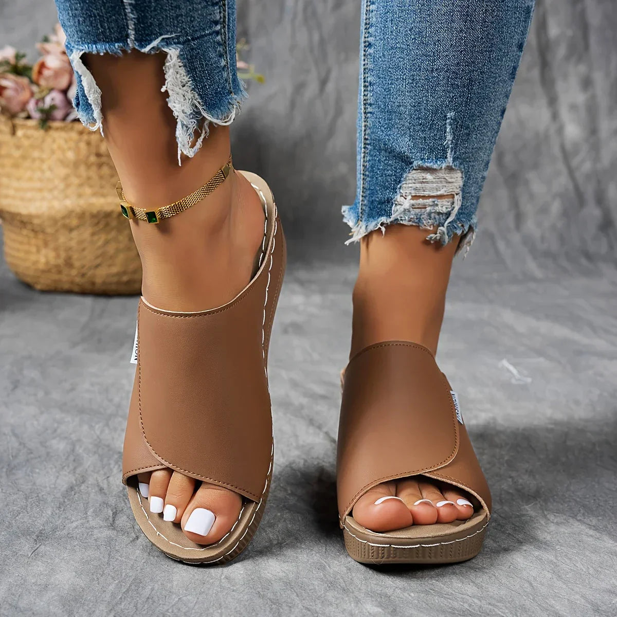 TAMARA | CLASSIC COMFORT WALKING SANDALS