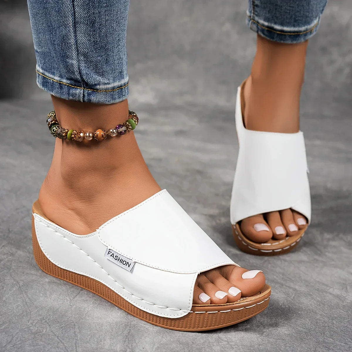 TAMARA | CLASSIC COMFORT WALKING SANDALS