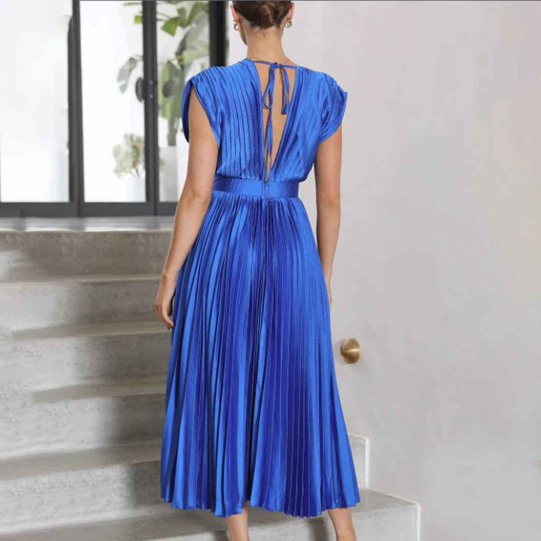 Stella & Grace™ | Timeless Pleated Midi Dress
