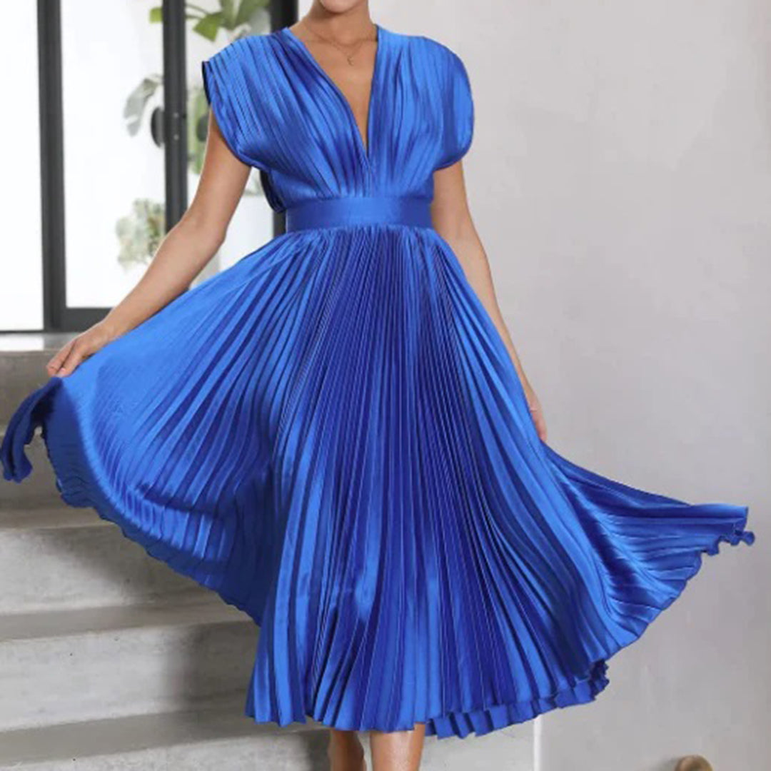 Stella & Grace™ | Timeless Pleated Midi Dress