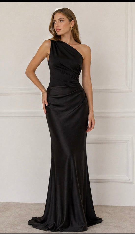 Stella & Grace™ | Maxi Dress with a Guilt in Satin