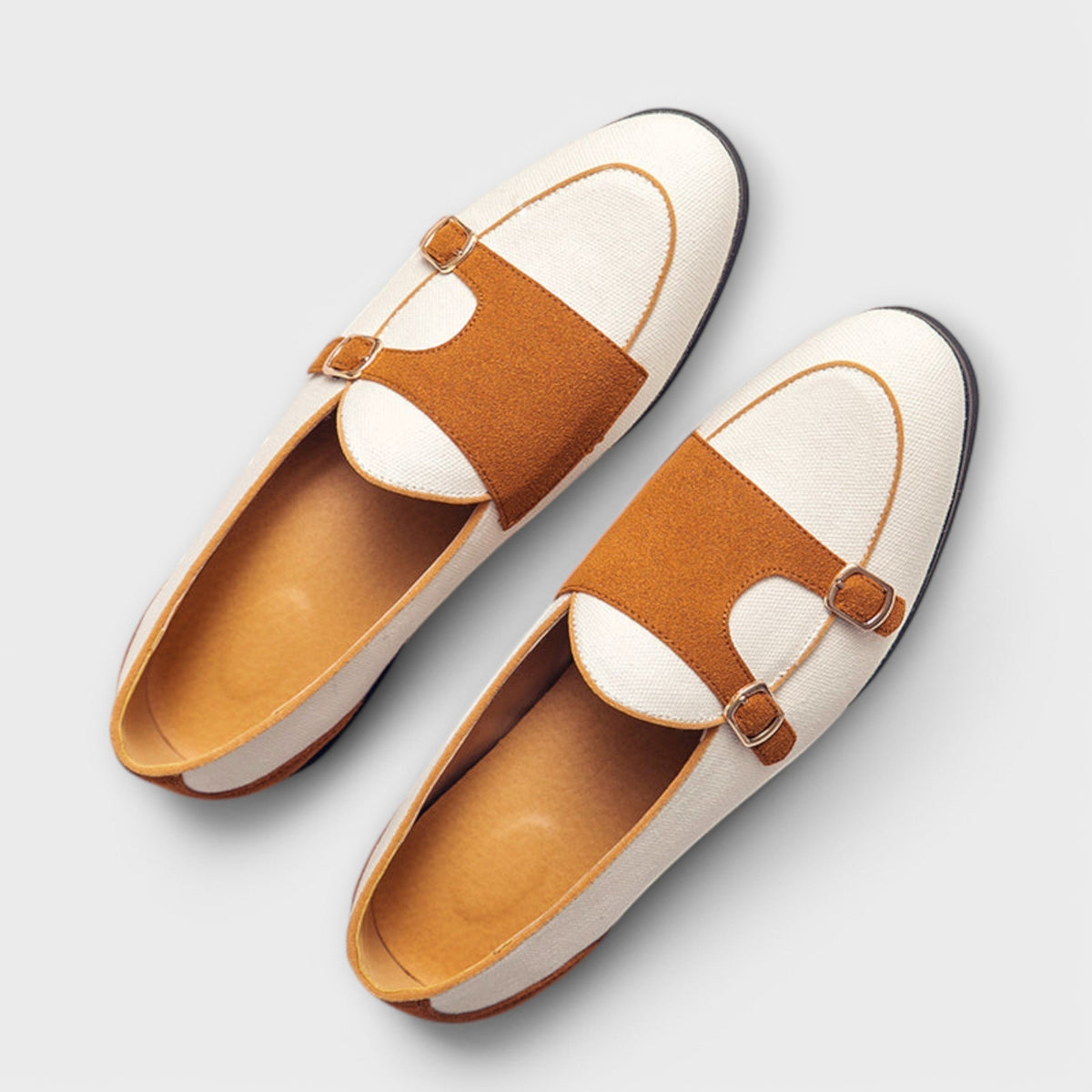 Lissaro – Handmade slippers with elegant detail