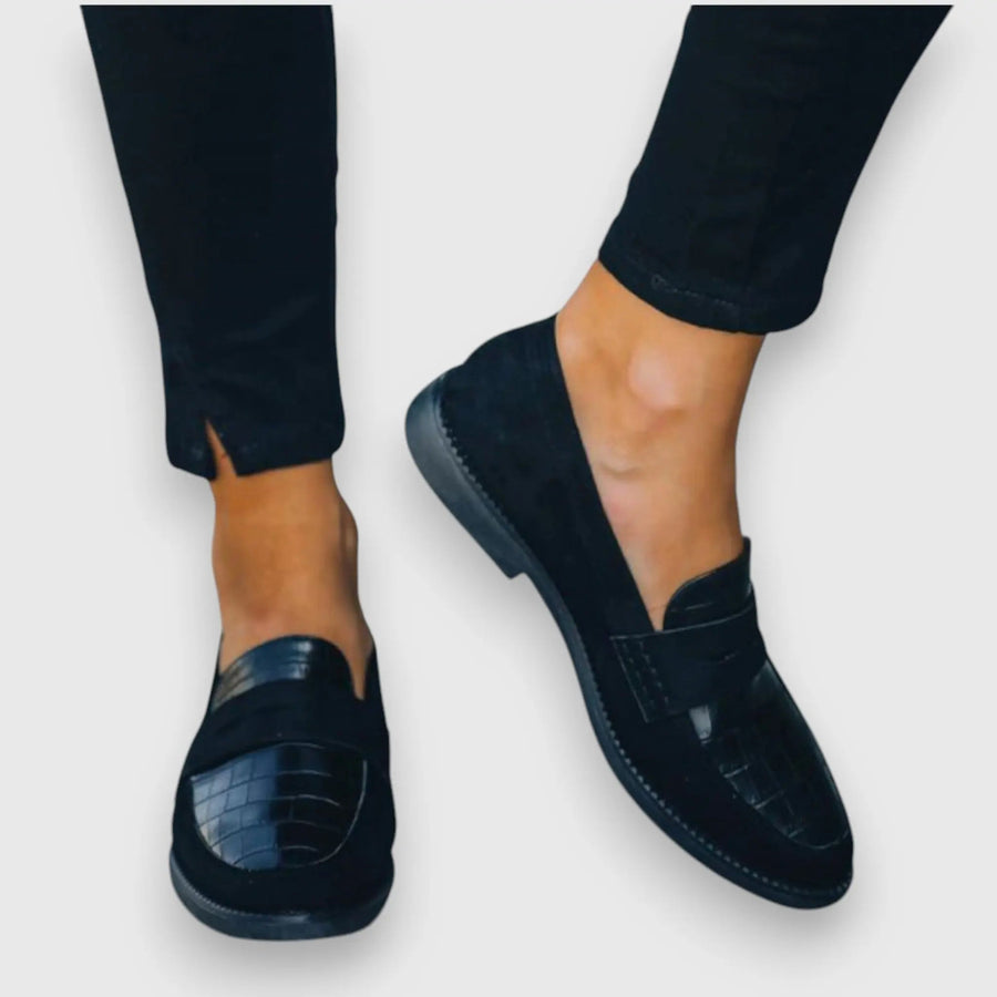 Liny – Moccasins