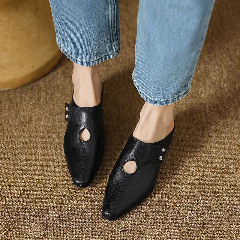 Hilda | Pointed-Toe Cut-Out Block-Heel Mules