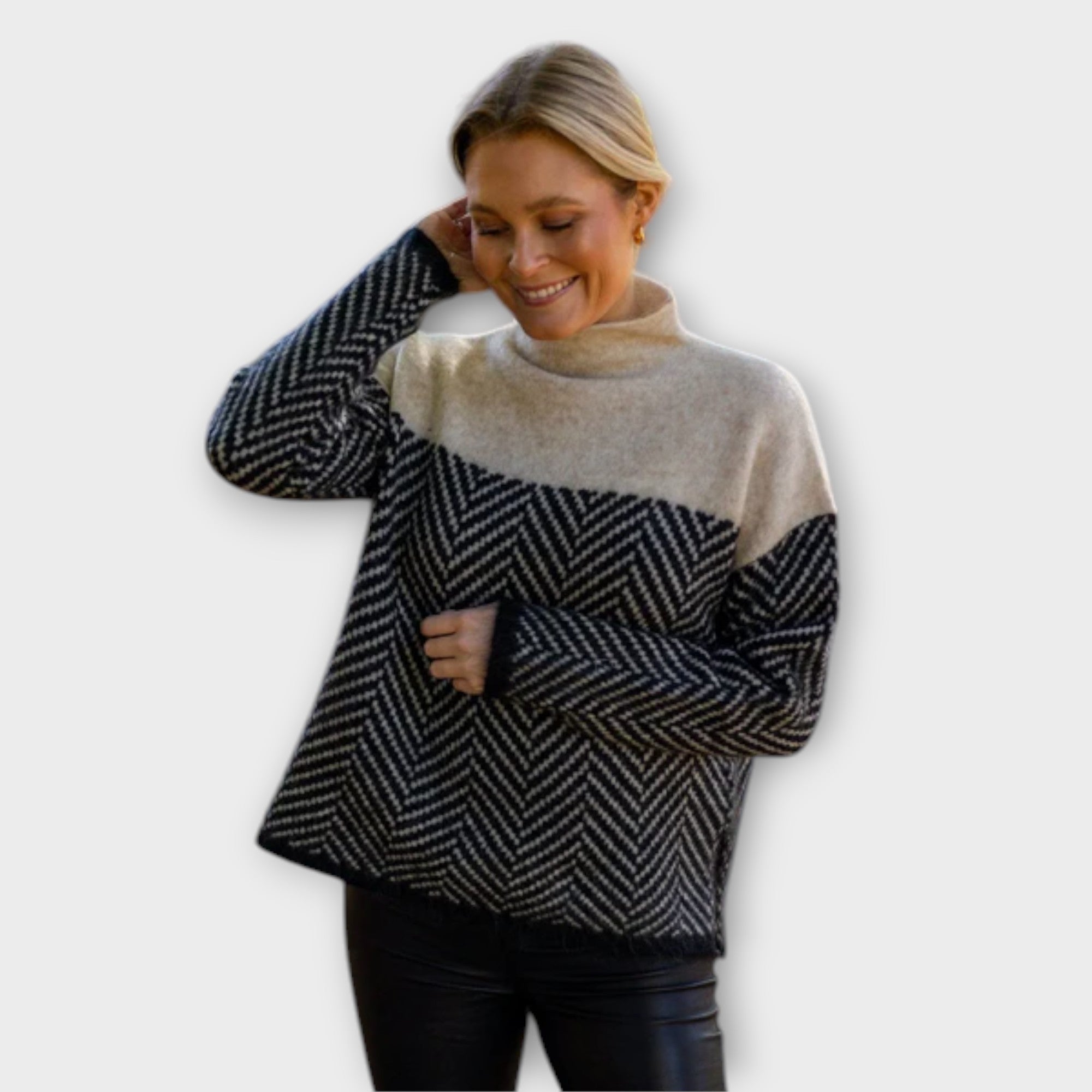 Maelia – Turtleneck sweater
