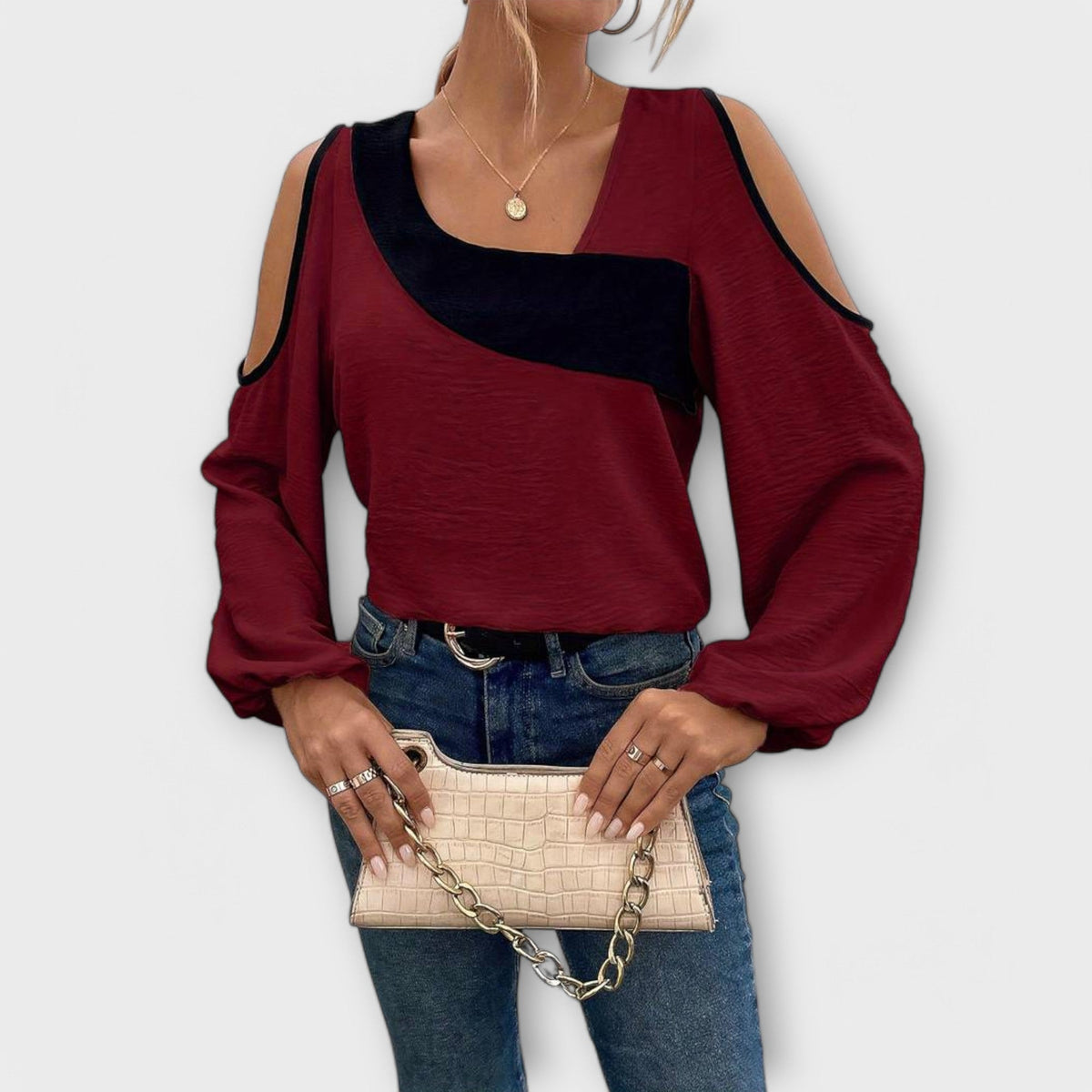 Nayela – Blouse with Square Neckline