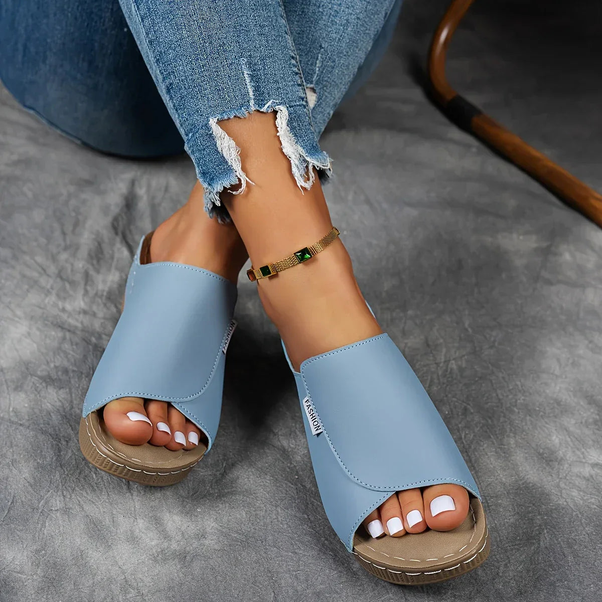 TAMARA | CLASSIC COMFORT WALKING SANDALS