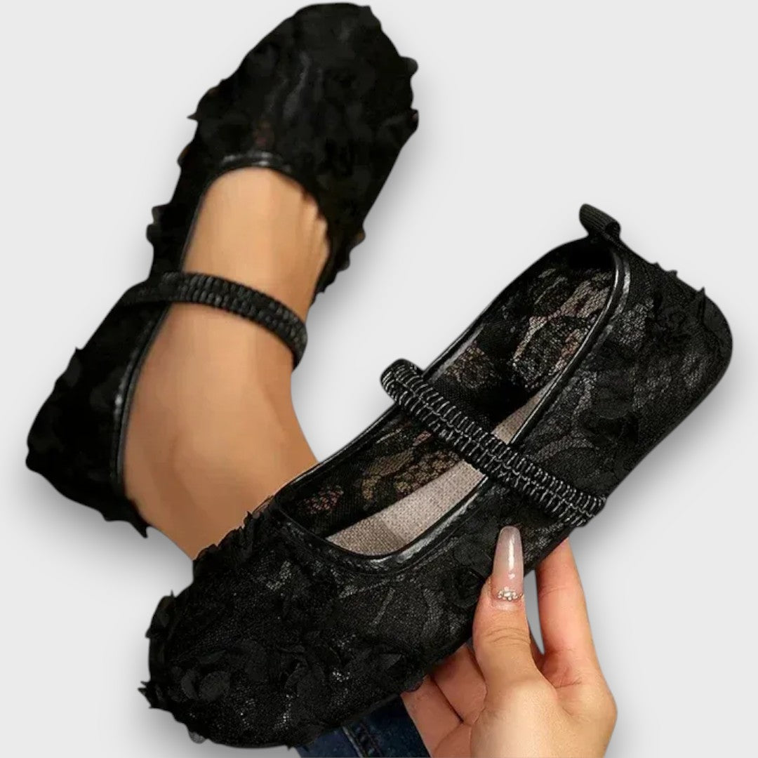 Ivannie – Orthopedic Lace Flats
