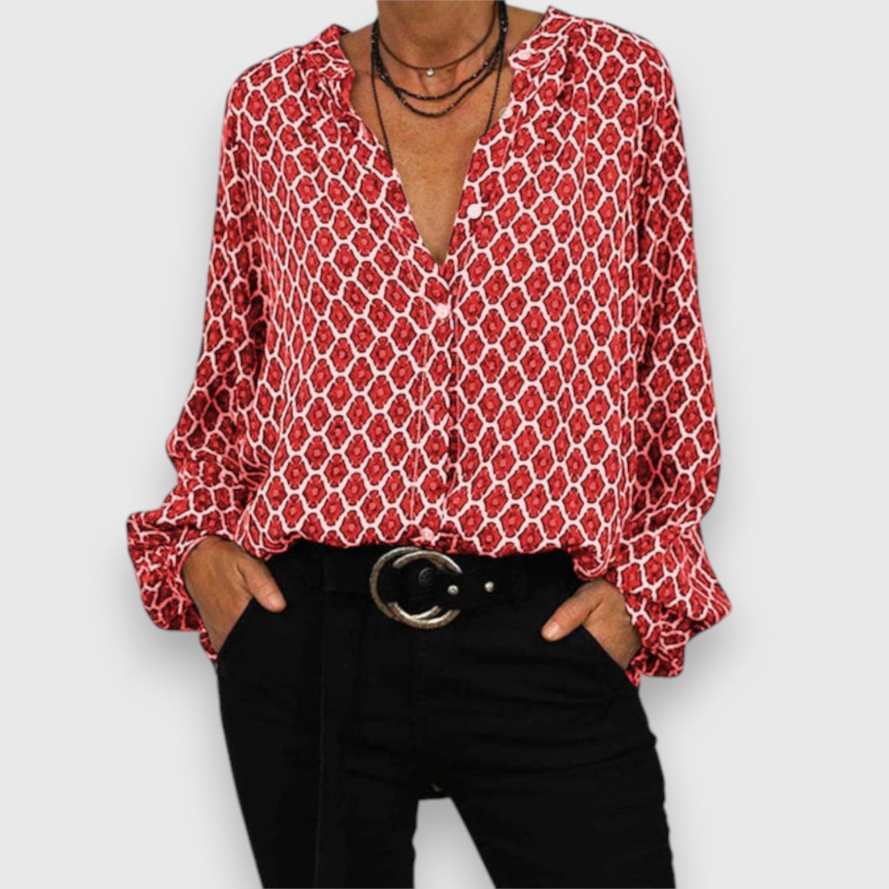 Melvia – Blouse with Modern Pattern