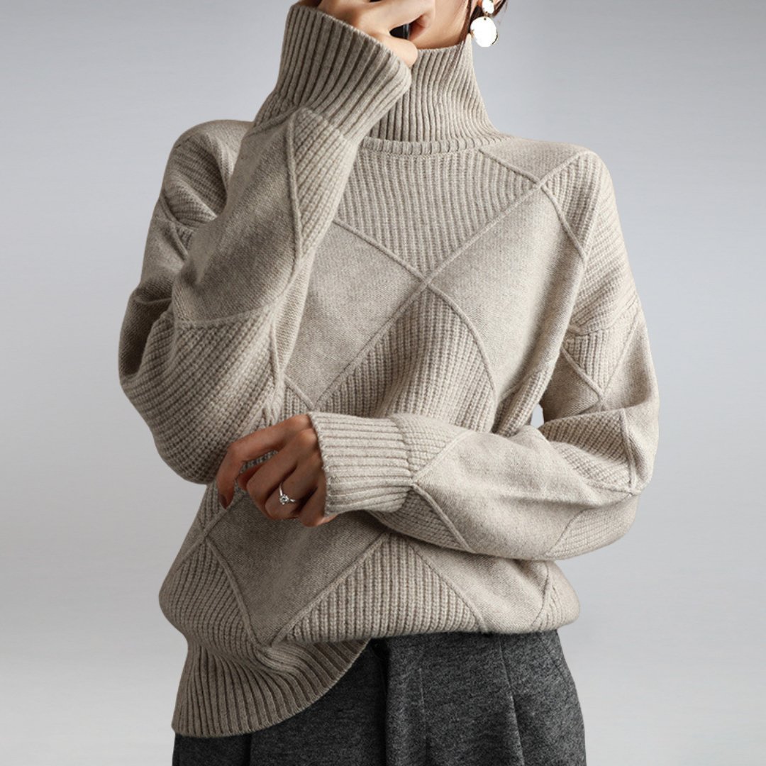 Linda | Elegant Turtleneck Sweater