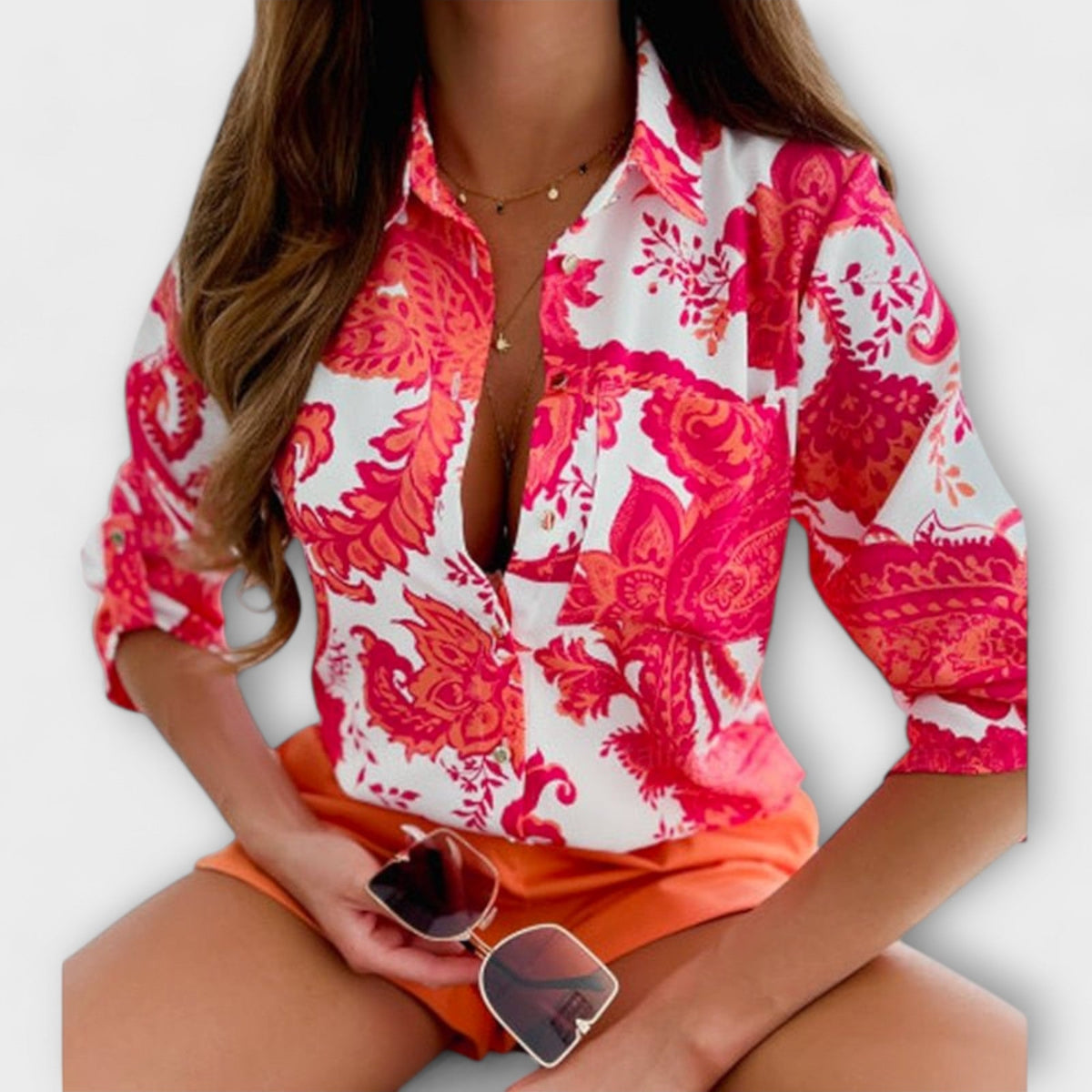 Rynelle – Shirt Blouse with Graphic Print and Retro Flair